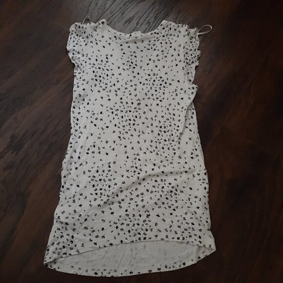 H&M Mama Women's Maternity Size S Short Flutter Sleeve V Neck White Floral Shirt - Picture 5 of 10